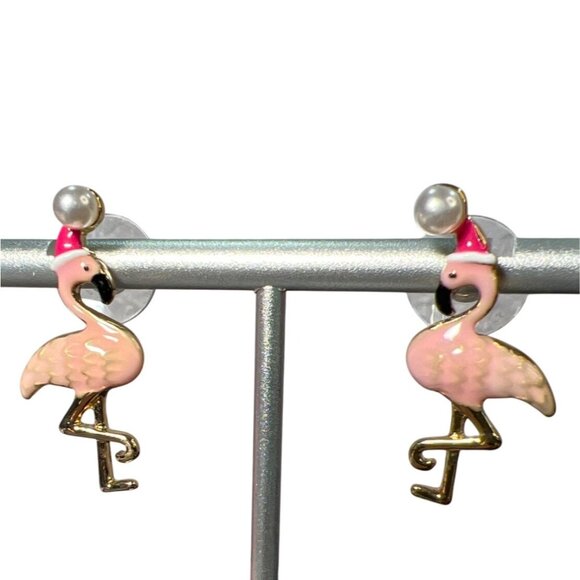 Betsey Johnson Pink Flamingo Stud Earrings Santa Hat Pearl Christmas Whimsical - Picture 2 of 11